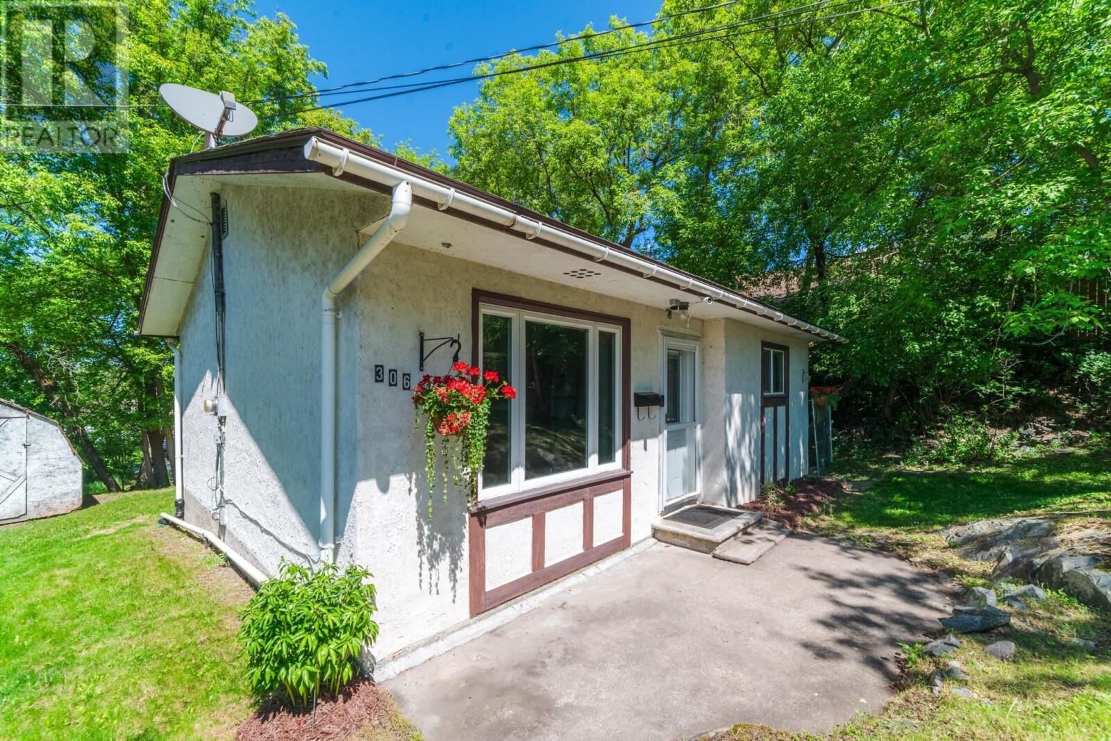 Property Photo: 306 Fourth Street North ON P9N 2M9