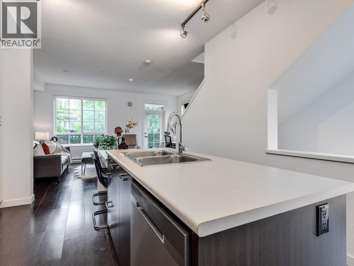 Property Photo: 2423 Avon Place 48 BC V3B 0H5