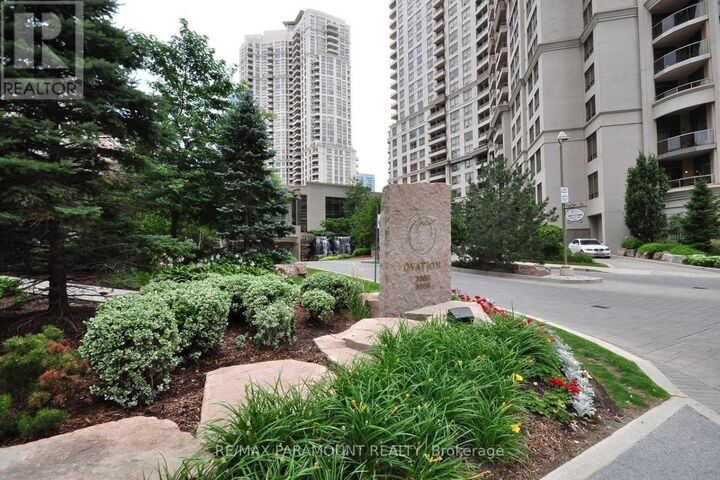 Property Photo: 3880 Duke Of York Boulevard 1213 ON L5B 4M7