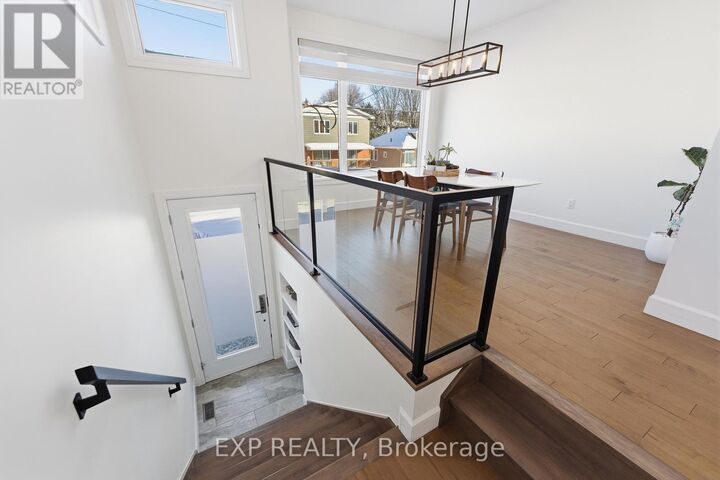 Property Photo:  158 Marier Avenue  ON K1L 5S1 