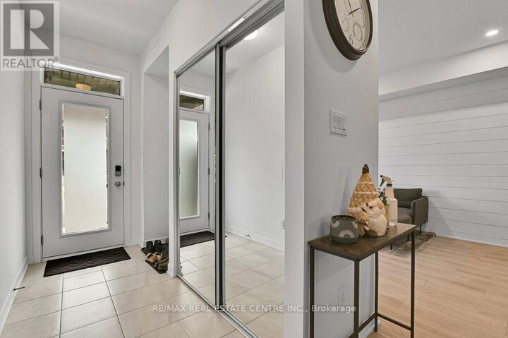 Property Photo:  216 Parnian Pvt Private  ON K2J 6H3 
