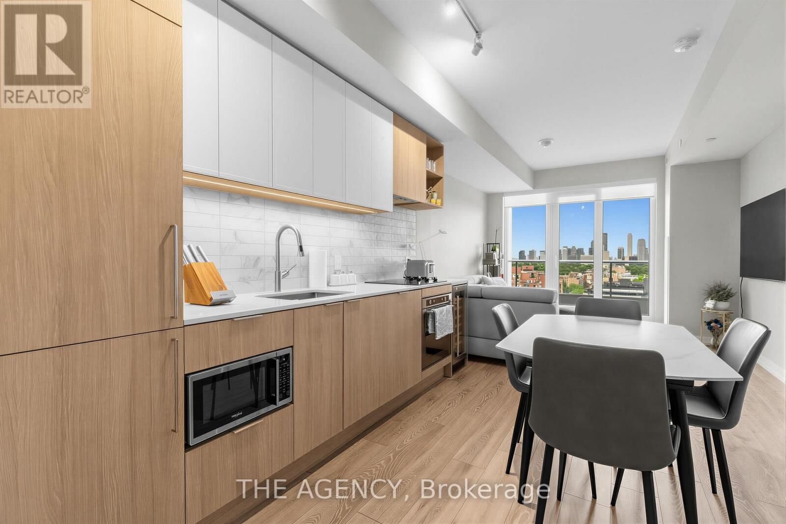 Property Photo: 2020 Bathurst Street 1817 ON M5P 0A6
