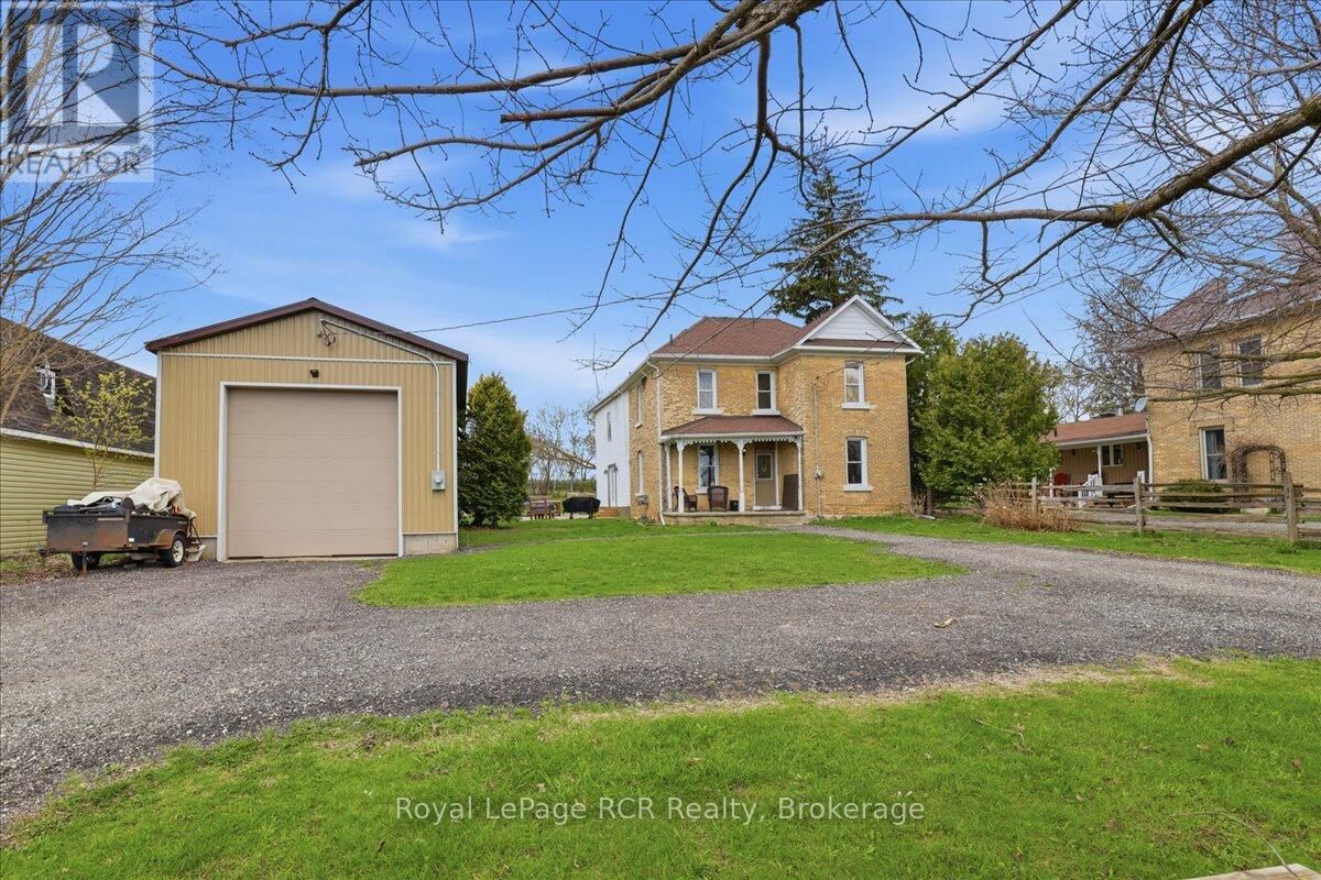 Property Photo:  392010 Grey Road 109  ON N0G 2A0 