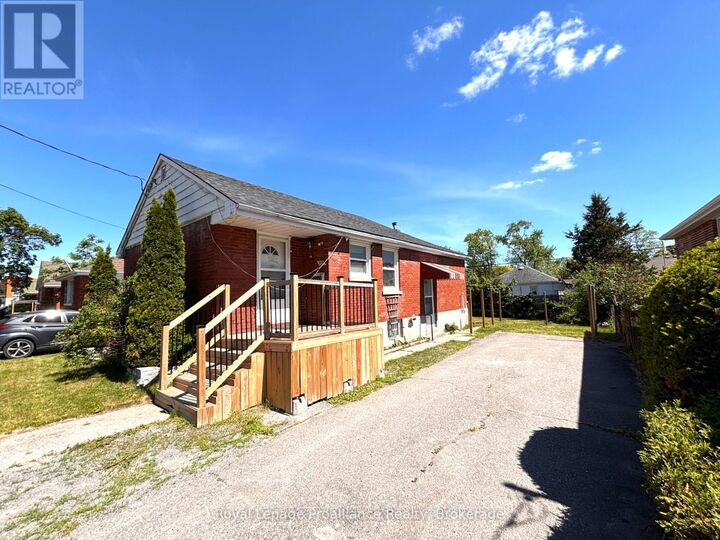 Property Photo:  355 Bridge Street East  ON K8N 1P7 