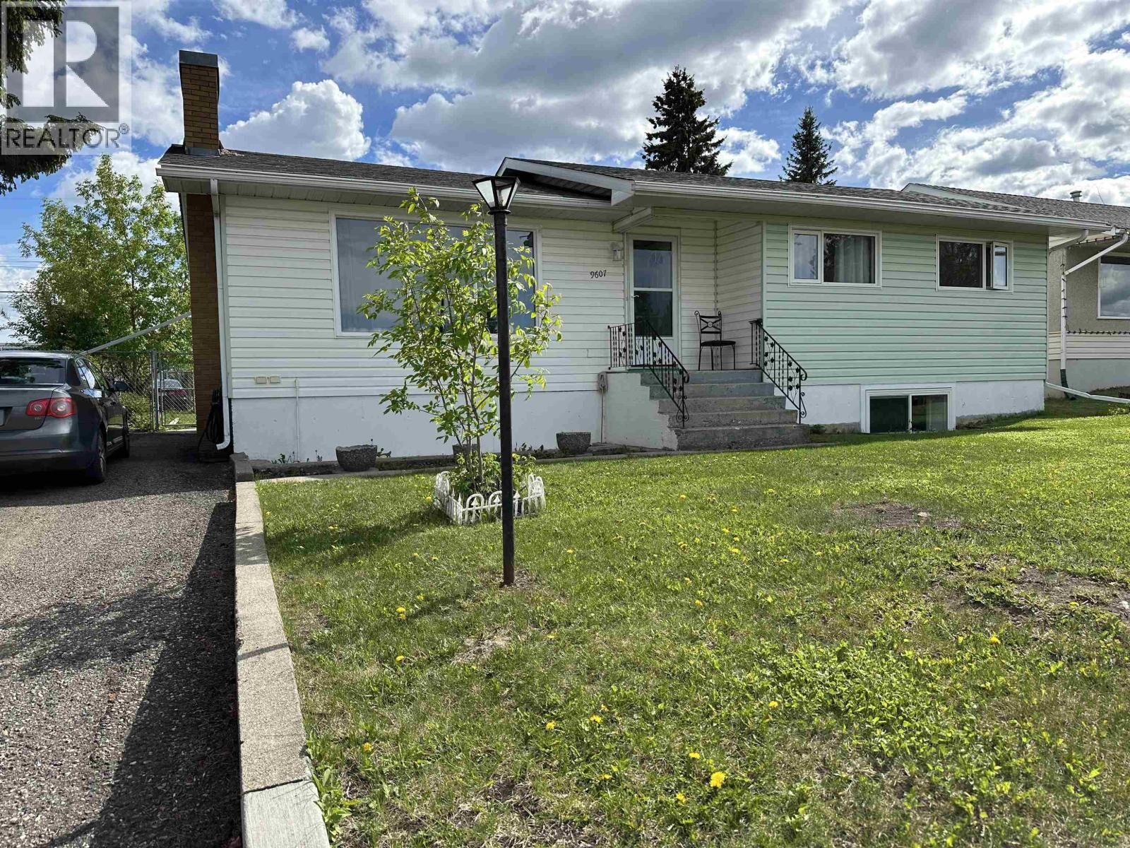 Property Photo:  9607 108 Avenue  BC V1J 2P9 