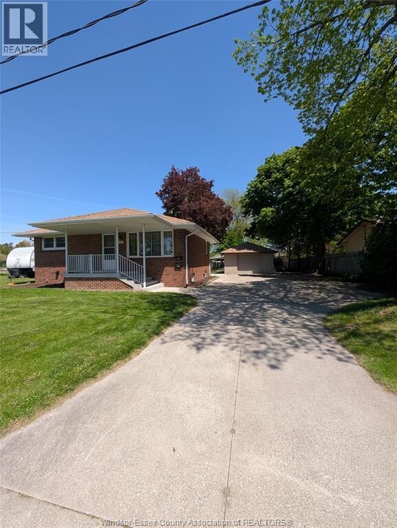 Property Photo:  2990 Pillette Road 2  ON N8T 3J3 
