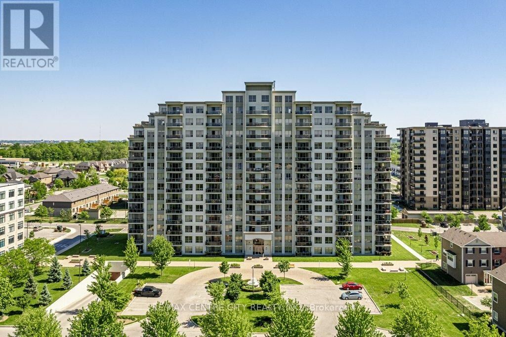 Property Photo: 1030 Coronation Drive 709 ON N6G 0G5