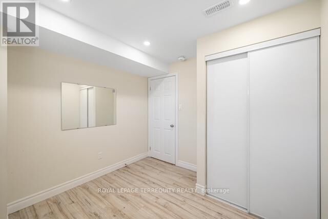 Property Photo: 1 Devineridge Avenue ON L1Z 0T3