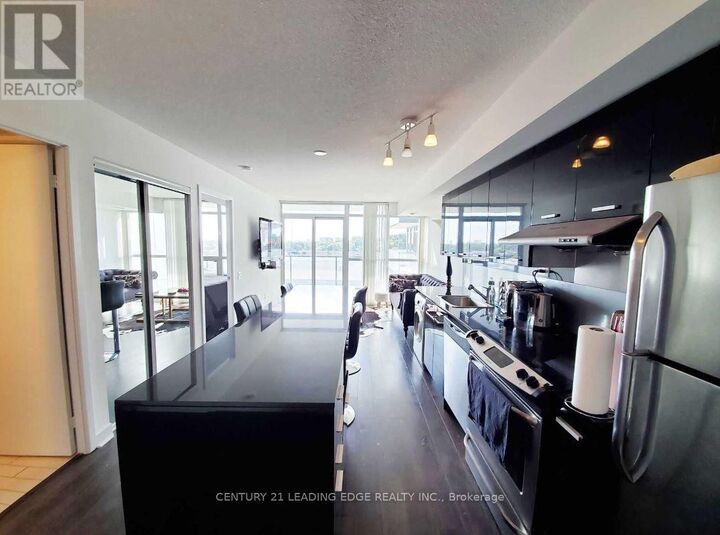 Property Photo: 19 Singer Court 625 ON M2K 0B2