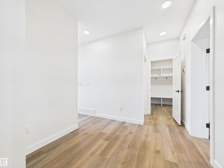Property Photo: 149 Ficus Way AB T8L 1X8