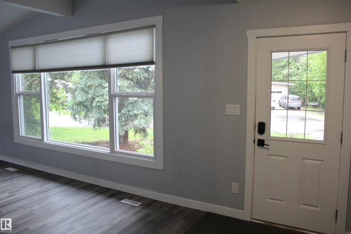 Photo de la propriété:  5201 Ravine Dr  AB T0A 1A0 