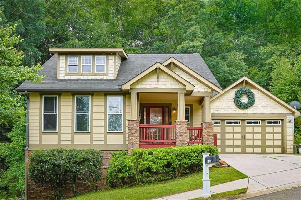Property Photo: 111 Summit View Drive GA 30540