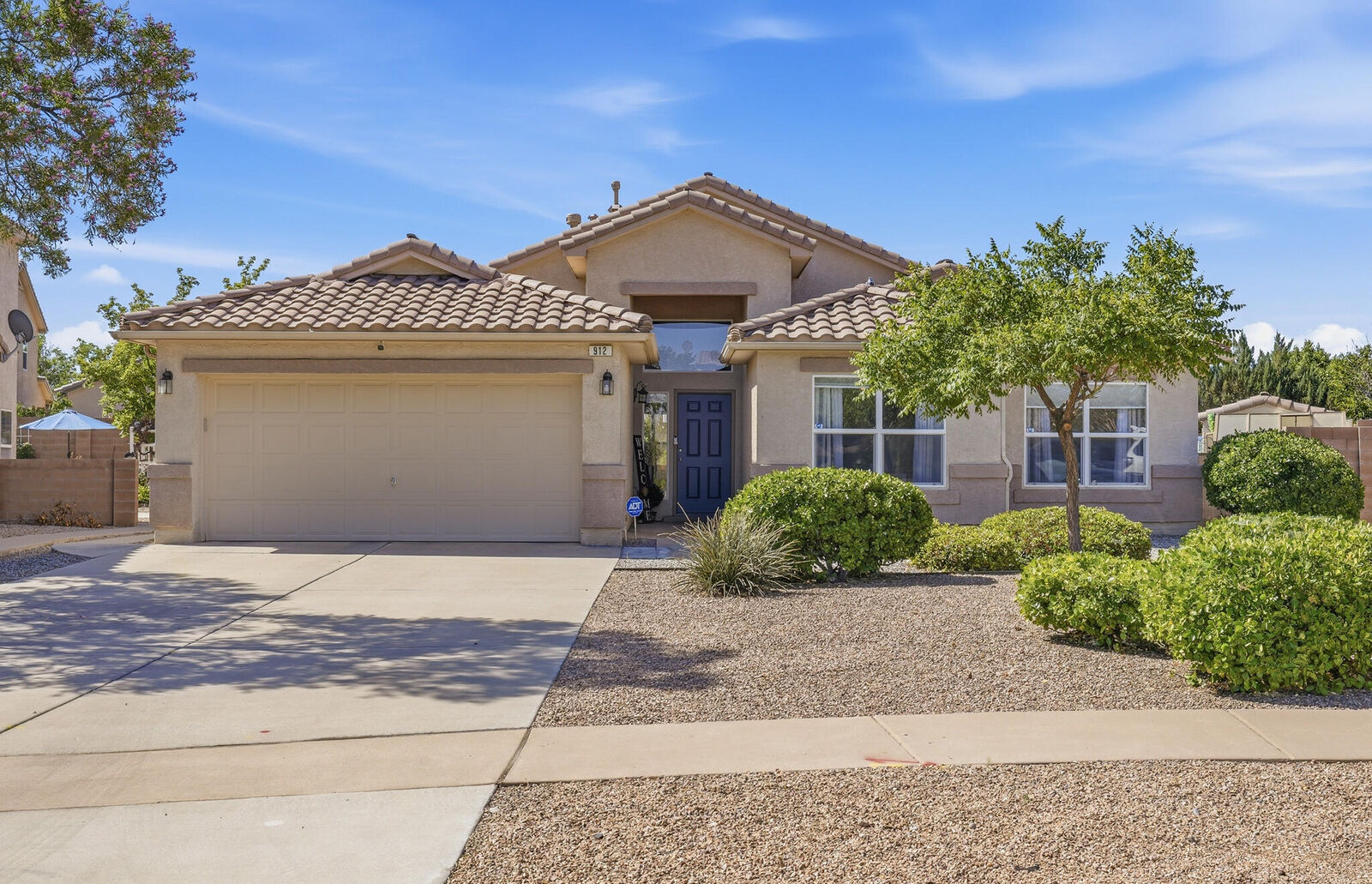 Property Photo:  912 Copperhead Court NE  NM 87113 