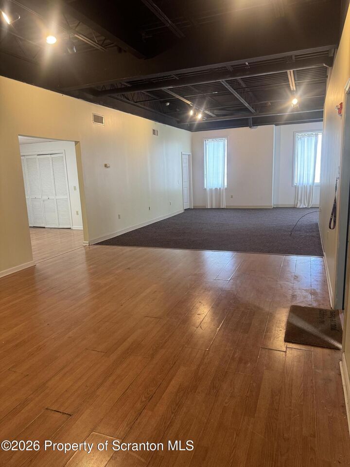 Property Photo:  1201 Mulberry Street Unit A  PA 18510 