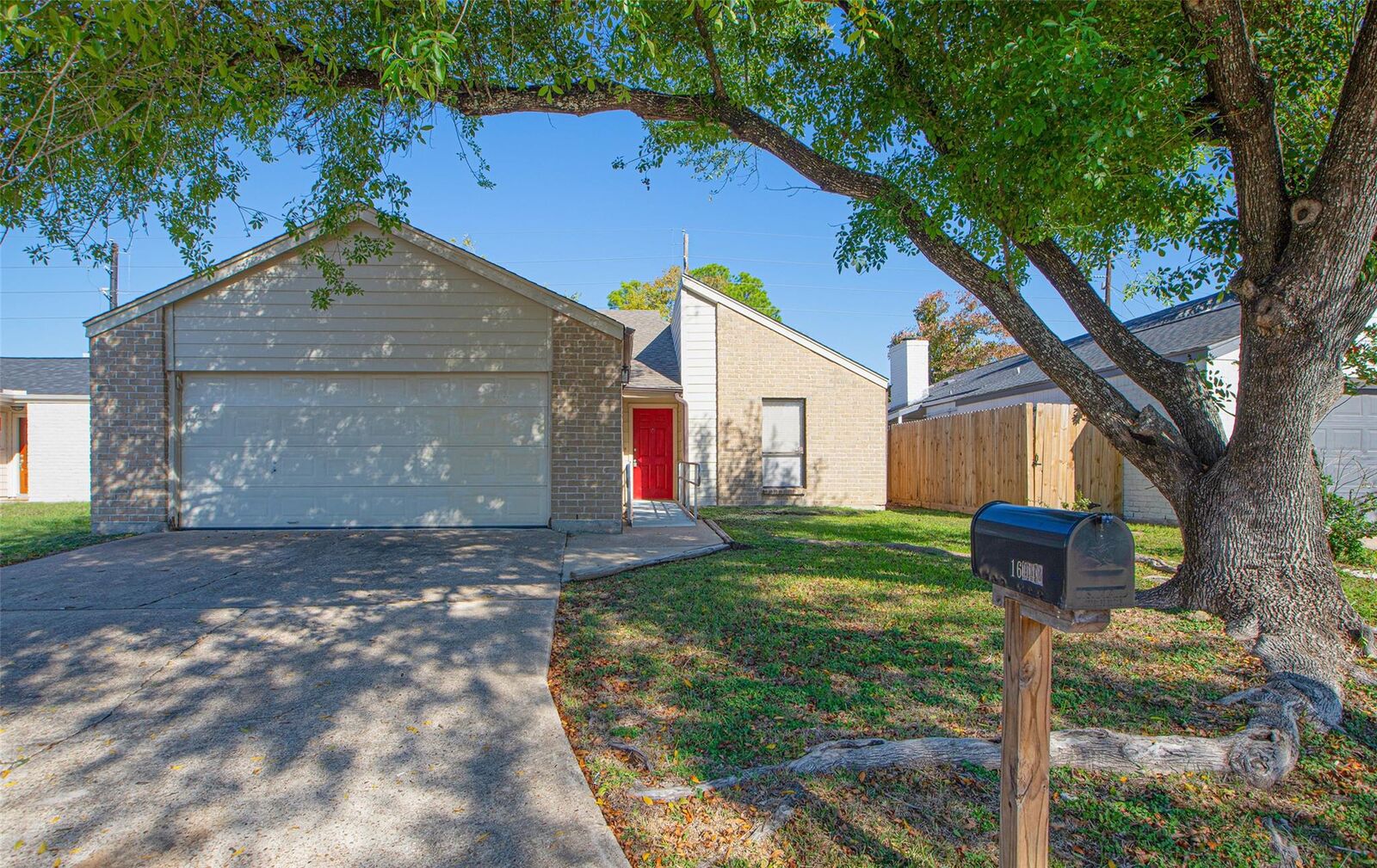 Property Photo: 16042 Bear Hill Drive TX 77084