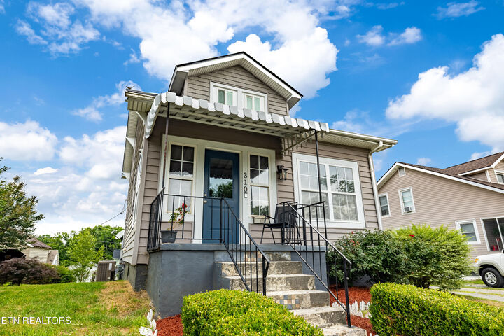 Property Photo:  310 W Lincoln Rd  TN 37701 