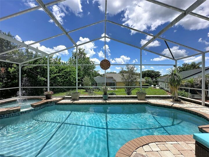 Property Photo:  2276 Mallory Circle  FL 33844 