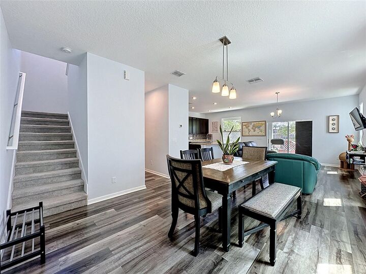 Property Photo:  246 Aberdeen St  FL 33896 