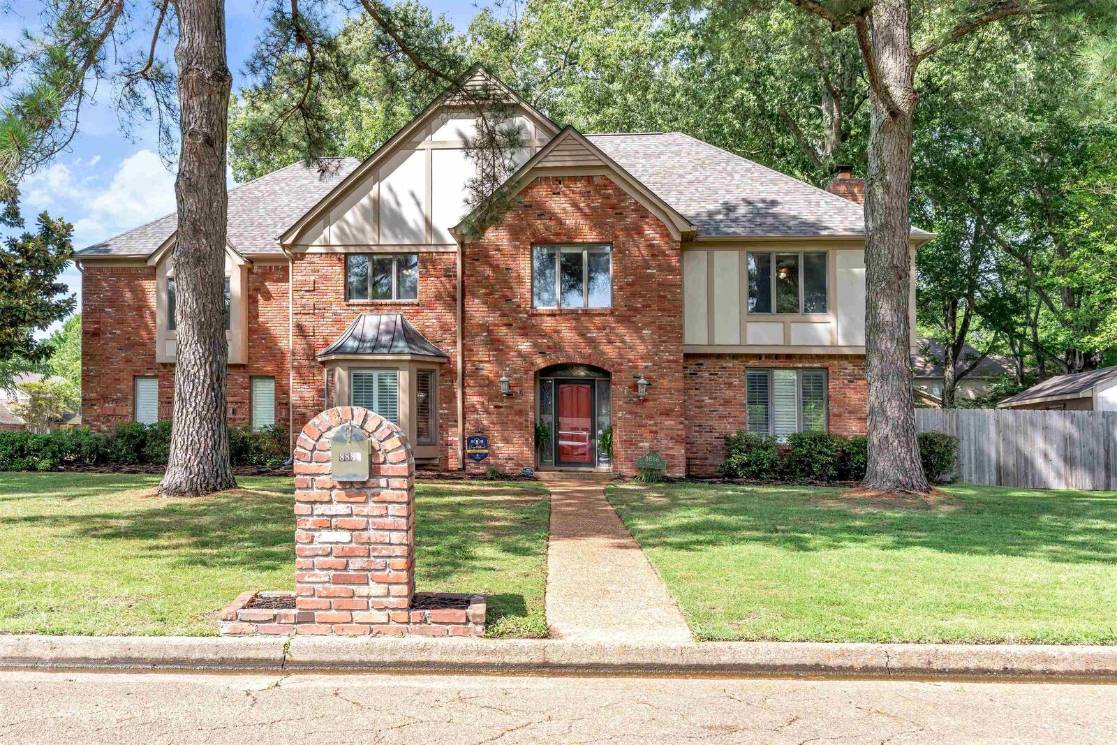 Property Photo:  8886 Bonnybridge Dr  TN 38139 