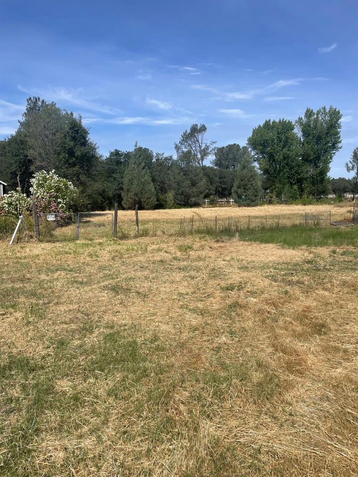 Property Photo:  940 Feather Drive  CA 95228 