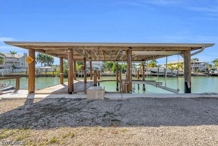 Property Photo:  128 San Salvador Street  FL 34113 