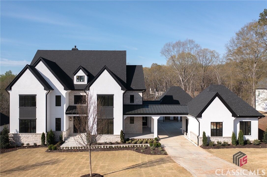 Property Photo:  2726 Spartan Estates Drive  GA 30606 