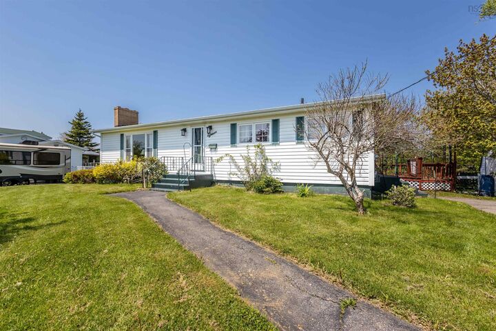 Property Photo:  18 Macnamara Avenue  NS B1R 2C2 