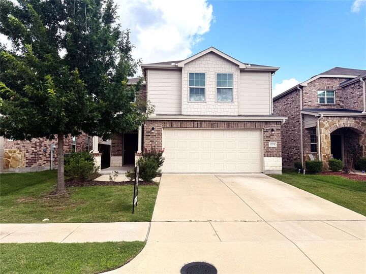 Property Photo: 1715 Ackerly Drive TX 75126