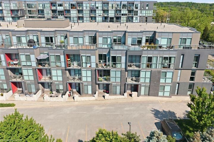 Property Photo:  5260 Dundas Street C212  ON L7L 0J7 