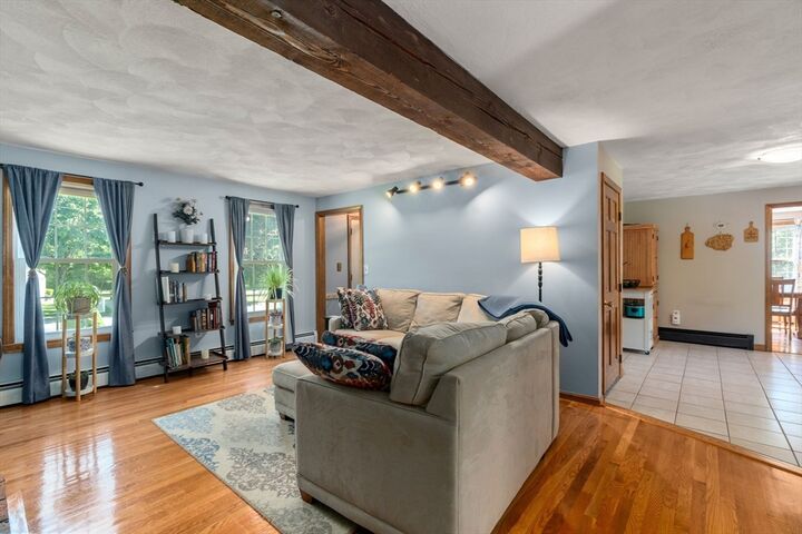 Property Photo: 61 Regina S Dr MA 01876