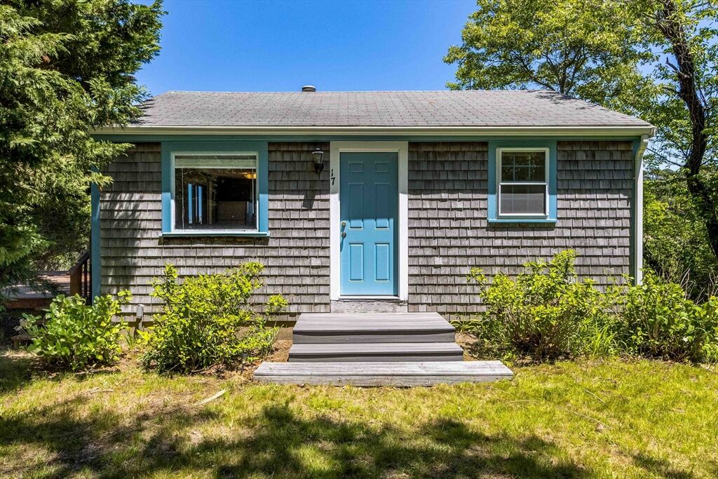 Property Photo:  507 Route 6A 17  MA 02537 