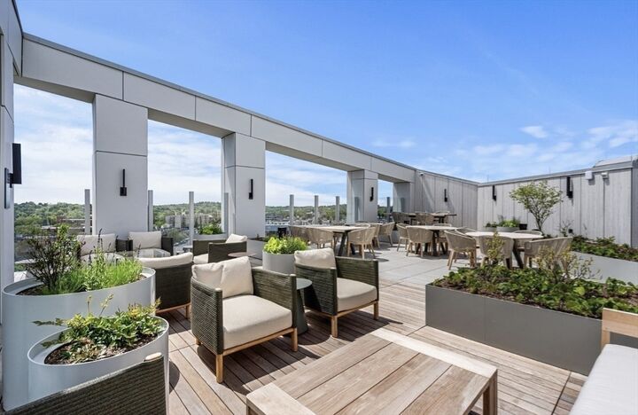 Property Photo: 1515 Commonwealth Avenue 605 MA 02135