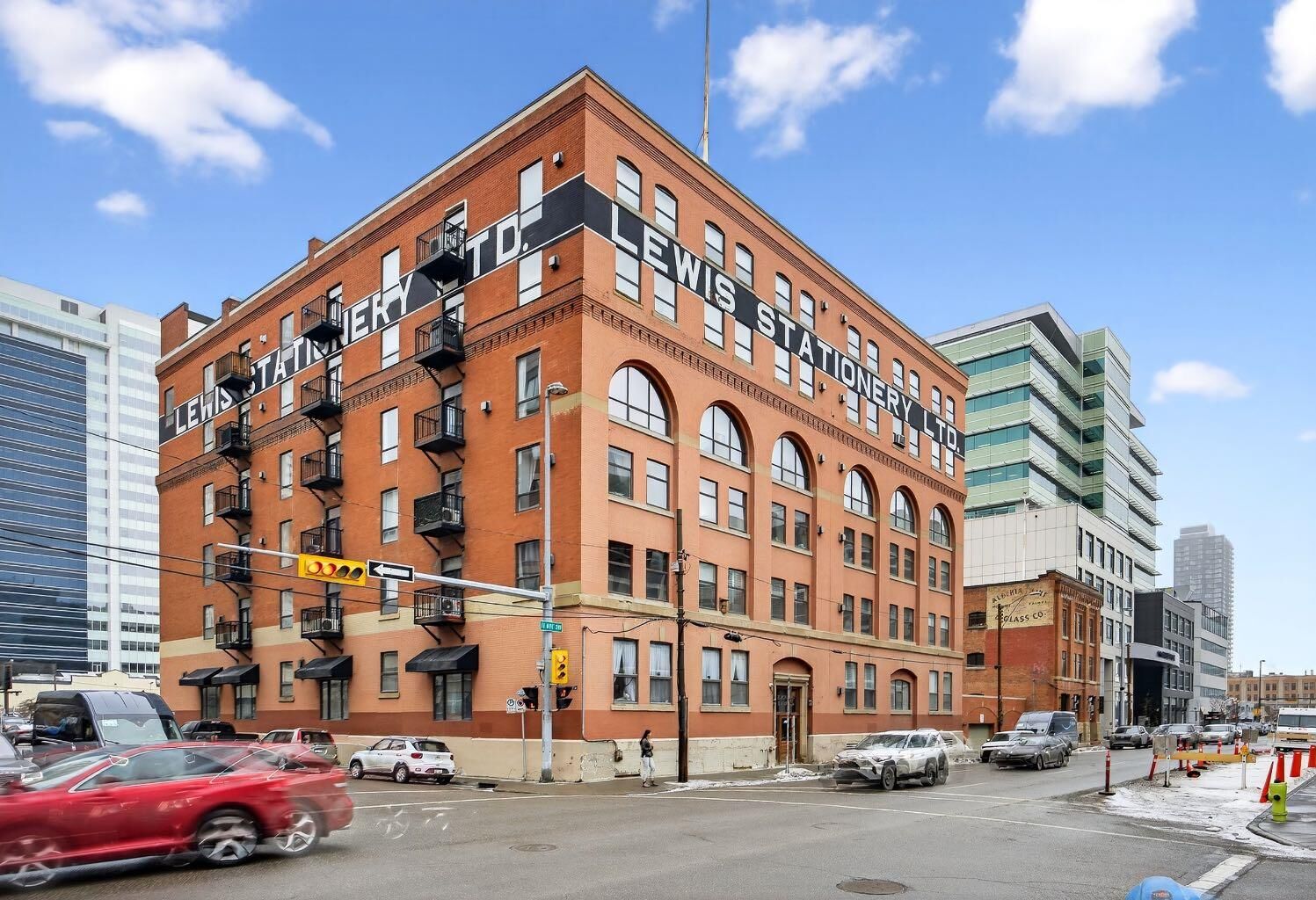 Property Photo:  240 11 Avenue SW 601  AB T2R 0C3 