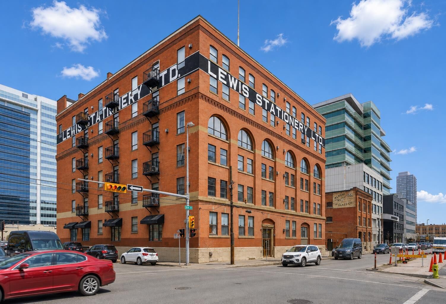 Photo de la propriété:  240 11 Avenue SW 601  AB T2R 0C3 