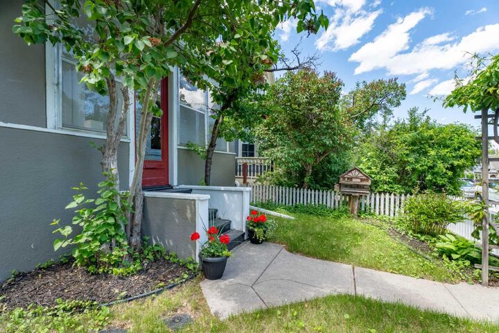 Property Photo: 213 7A Street NE AB T2E 4E7