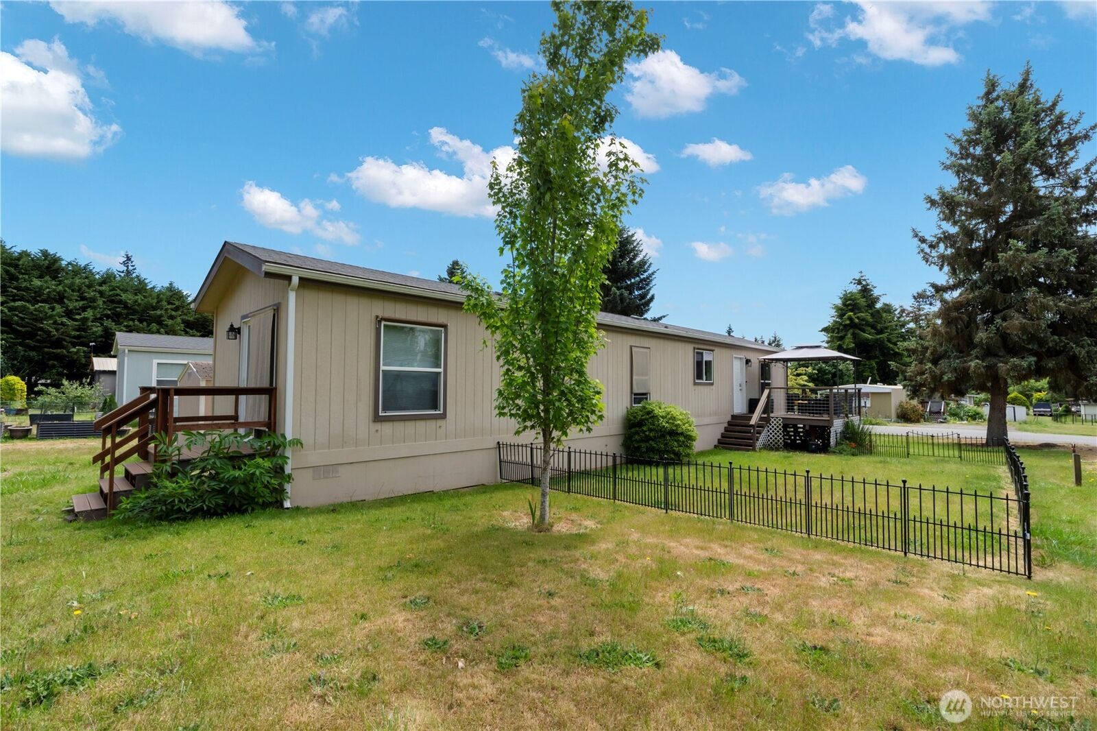 Property Photo: 611 Cedar Avenue 6 WA 98339