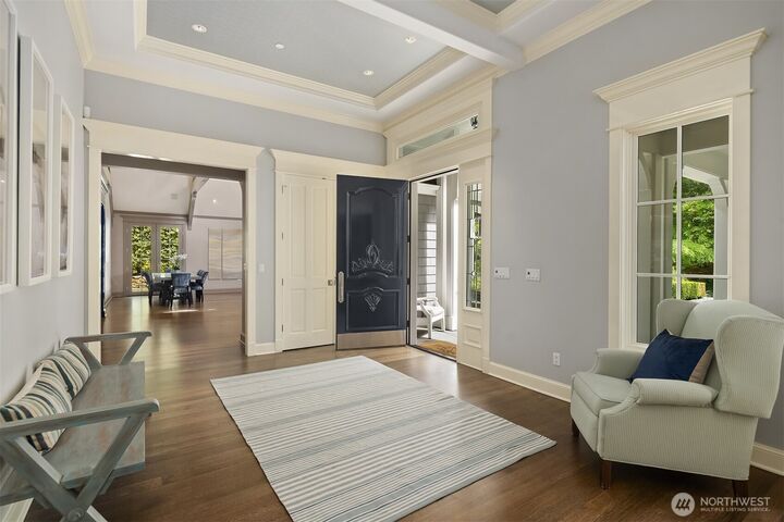 Property Photo: 1251 Evergreen Point Road WA 98039