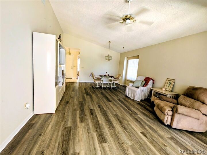 Property Photo: 9776 E Pebble Creek Court FL 34450
