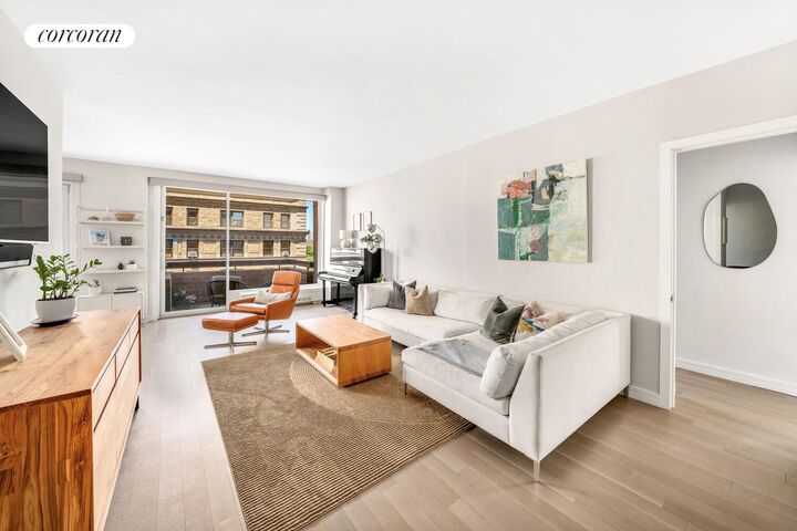 Property Photo: 45 E 89th Street 12E NY 10128