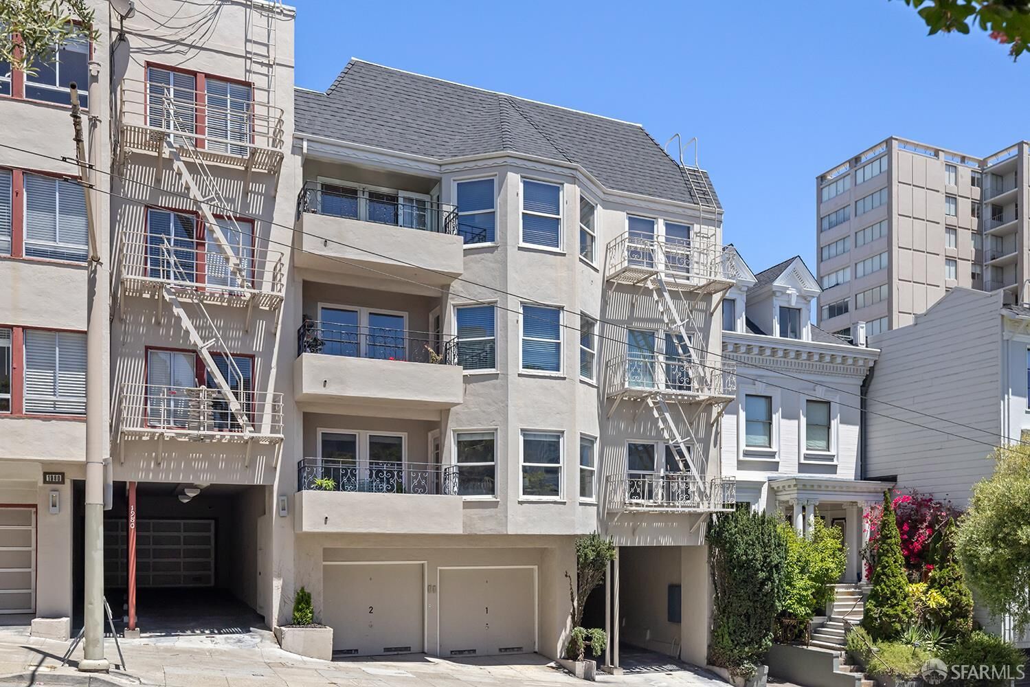 Property Photo: 1970 Sacramento Street 102 CA 94109