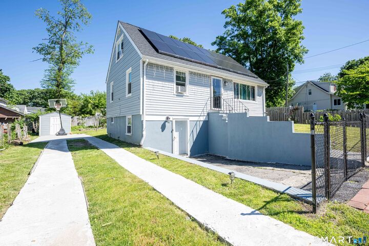 Property Photo: 150 Moffitt Street CT 06610