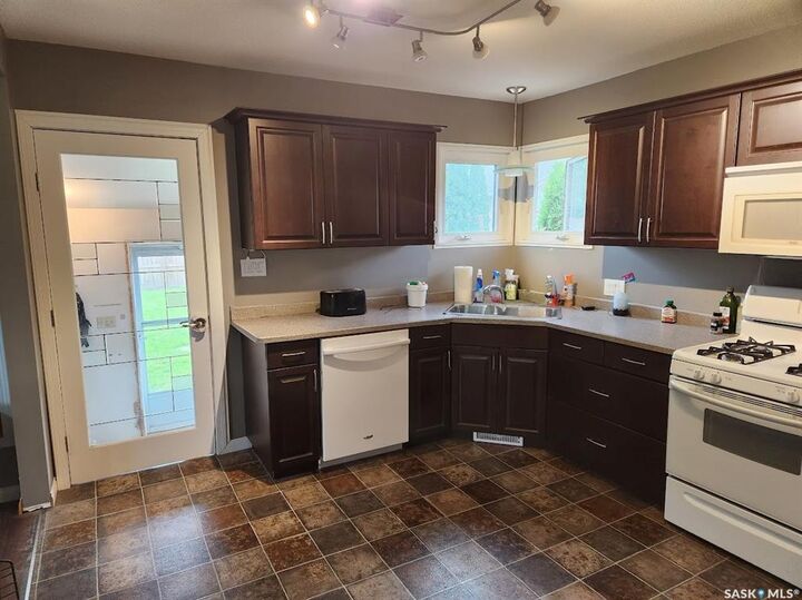 Property Photo: 1282 109th Street SK S9A 2E8