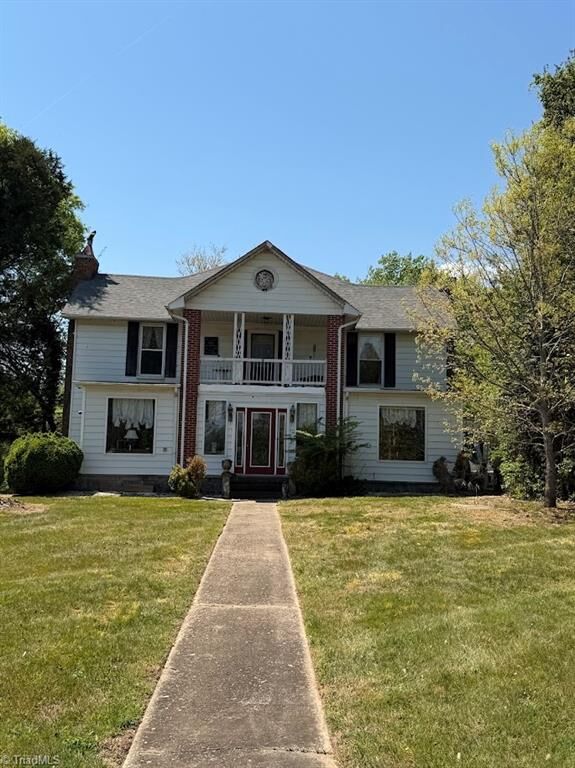 Property Photo: 2052 Moravian Falls Road NC 28654