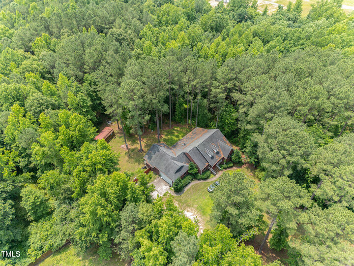 Property Photo:  3304 Black Stallion Court  NC 27597 
