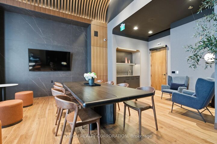Property Photo: 3240 William Coltson Avenue 308 ON L6H 8C8
