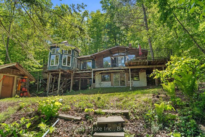 1021 Spencer'S Trail — photo 1