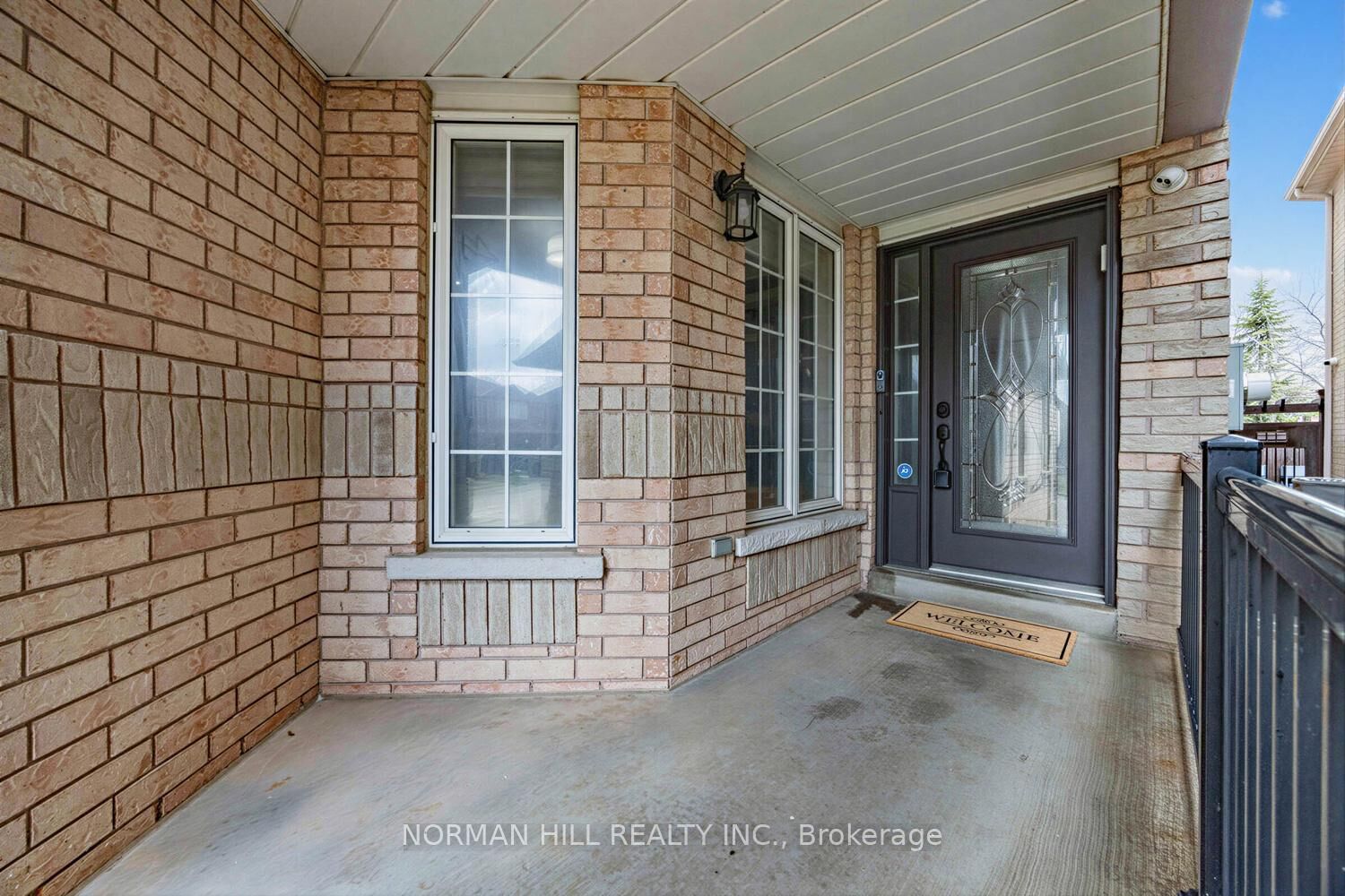 Property Photo: 93 Humbershed Crescent ON L7E 2X4