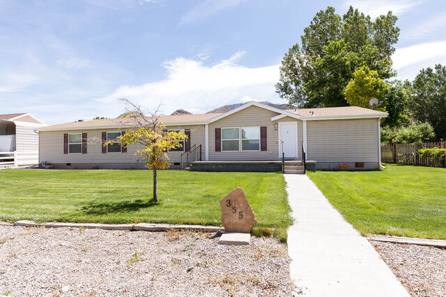 Property Photo:  355 S 300 E  UT 84754 