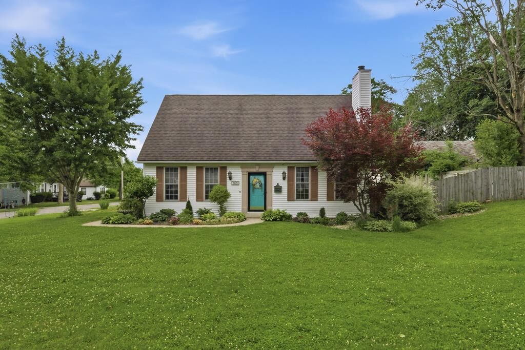 Property Photo:  805 Edgehill Ave.  OH 44805 