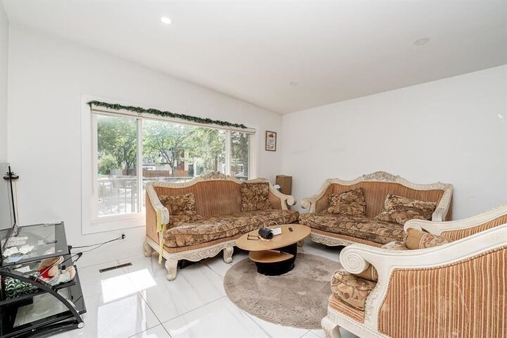 Property Photo: 14125 75 Avenue BC V3W 2S9
